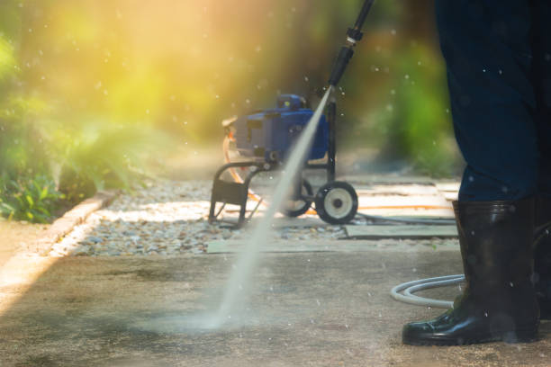 Best Pool Deck Cleaning  in Rollingwood, TX